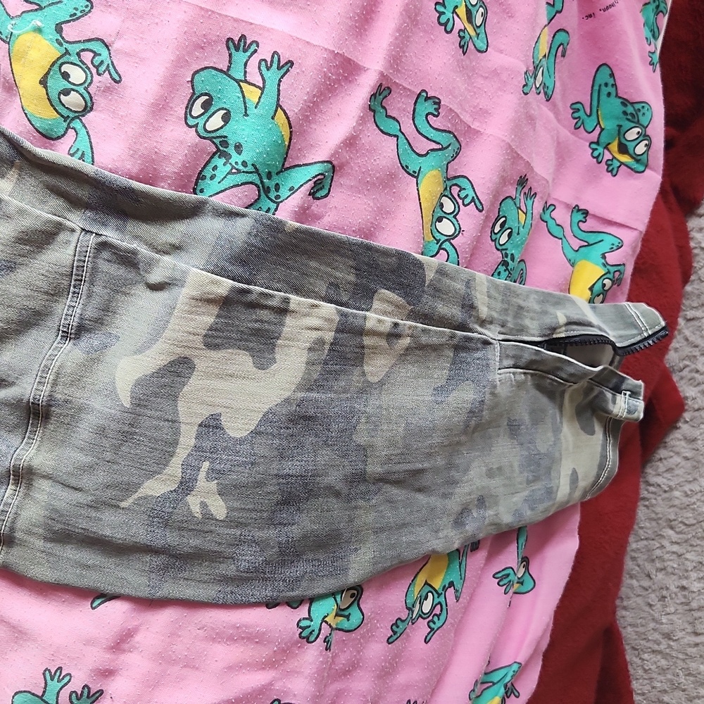 Cargo pants - Picture 4 of 4